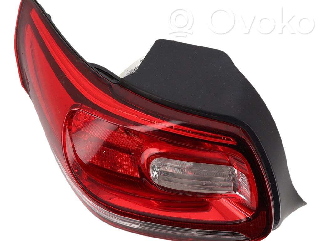Luz trasera/de freno   9676973880