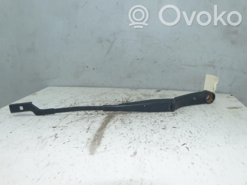 KIA Ceed Front wiper blade arm 