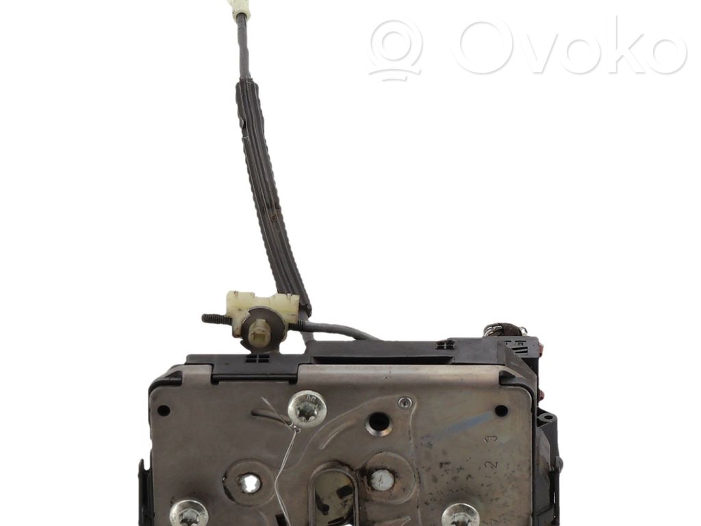Opel Corsa E Front door lock 