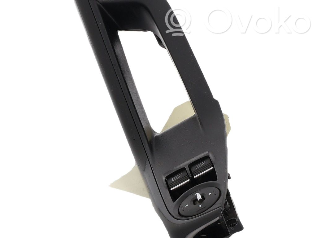 Electric window control switch   2032974