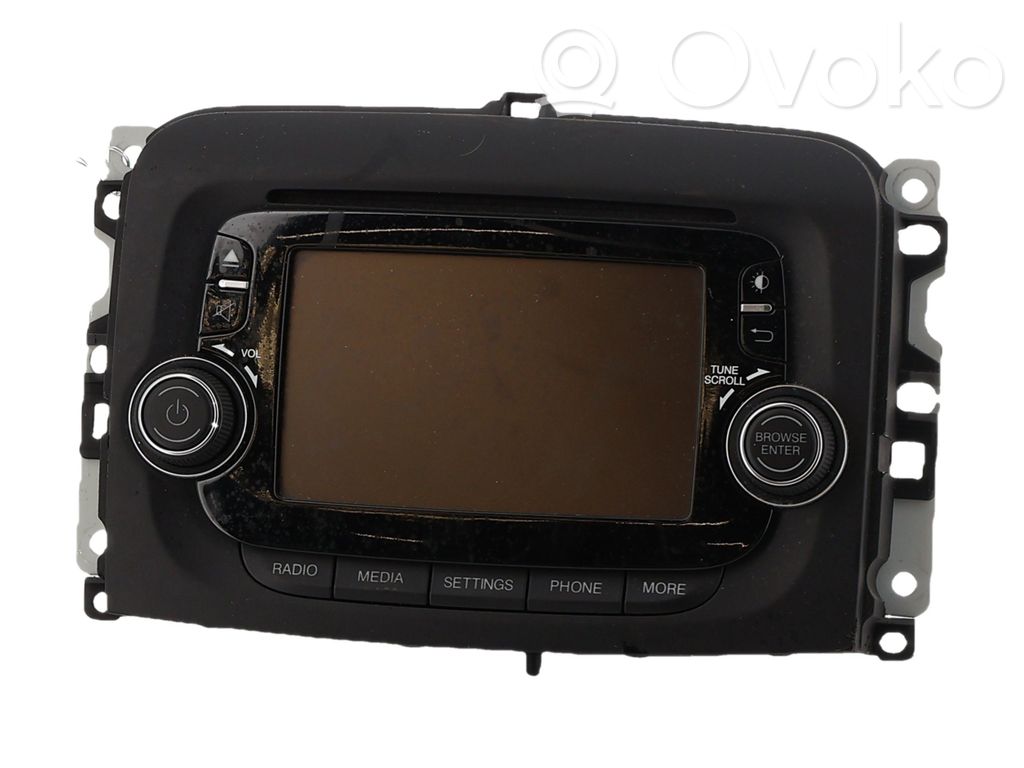 Fiat 500L Radio/CD/DVD/GPS head unit 