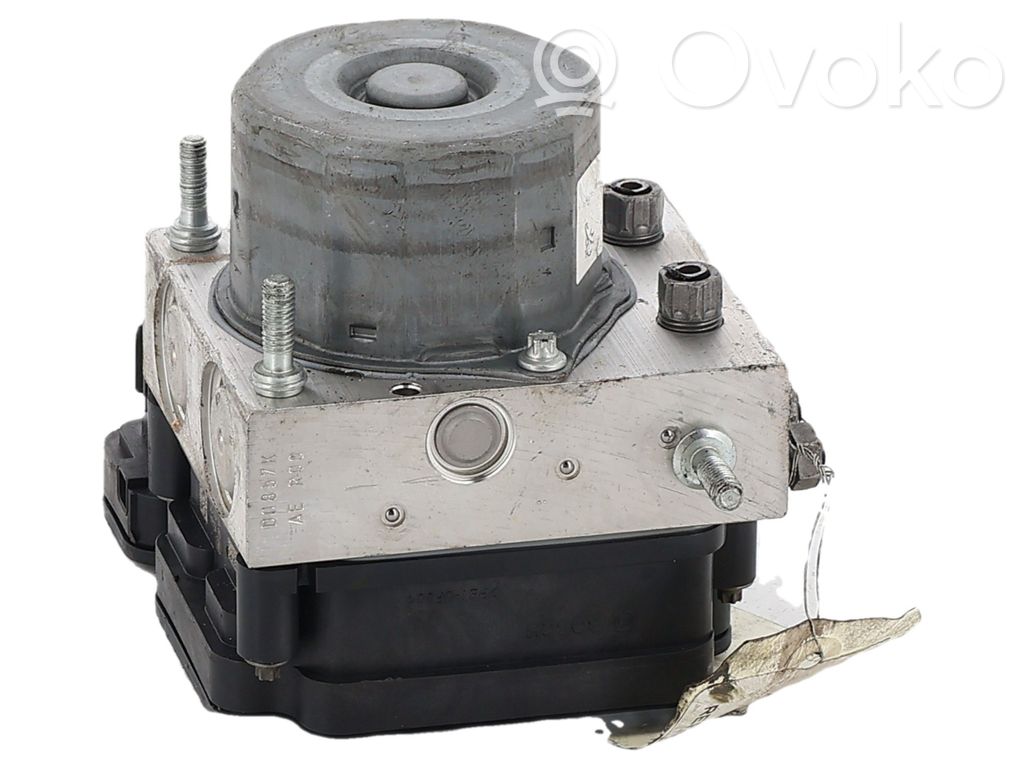 ABS-pumppu   1613126380