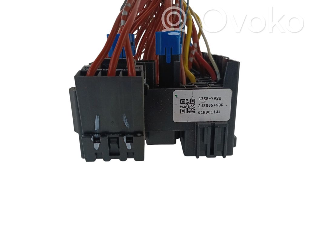 Renault Clio V Unitate control BSM 
