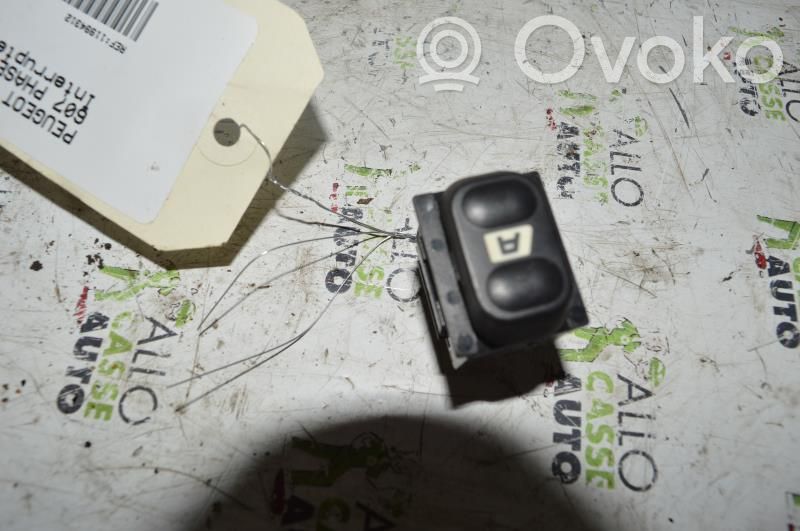Peugeot 607 Interruptor del elevalunas eléctrico 
