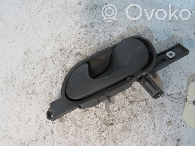 Manecilla interna puerta delantera   0000914450
