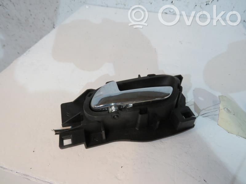 Citroen C4 I Manecilla interna puerta trasera 