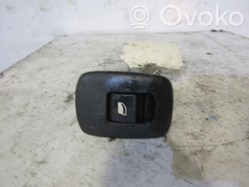 Citroen C3 Interruptor del elevalunas eléctrico 