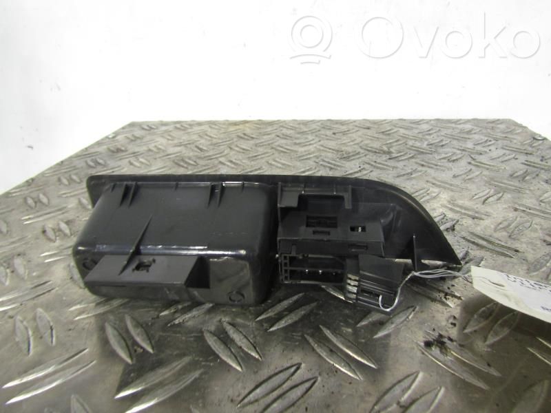 Suzuki SX4 Interruptor del elevalunas eléctrico 