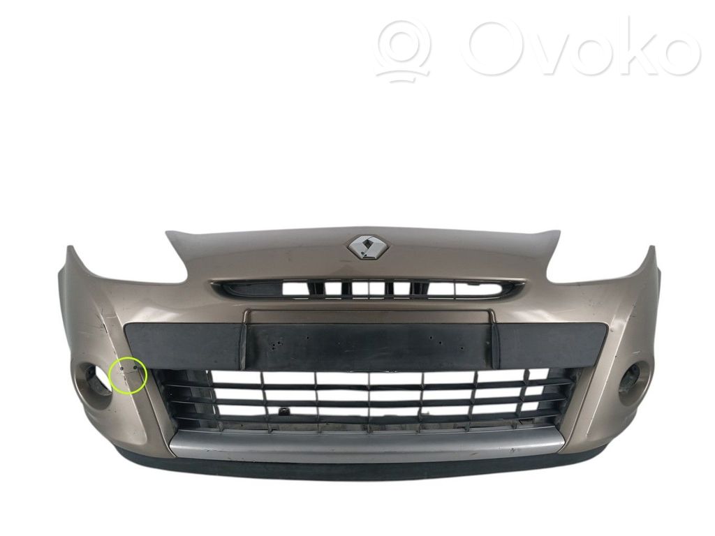 Renault Clio III Parachoques delantero 