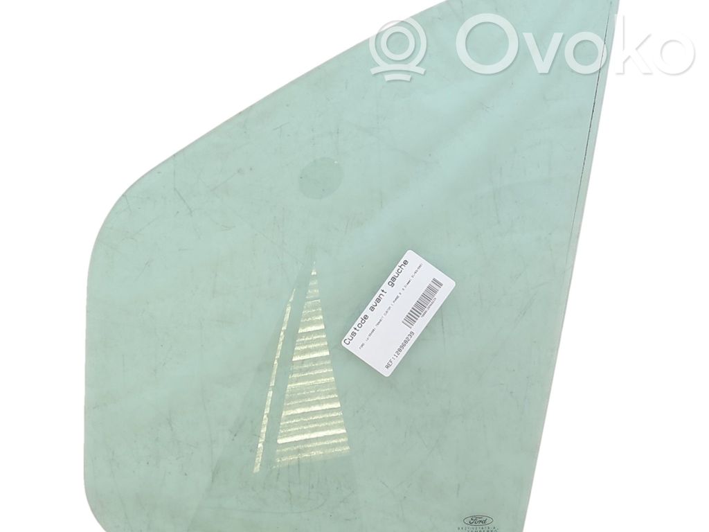 Ventanilla de ventilación de la puerta delantera cuatro puertas   2721877