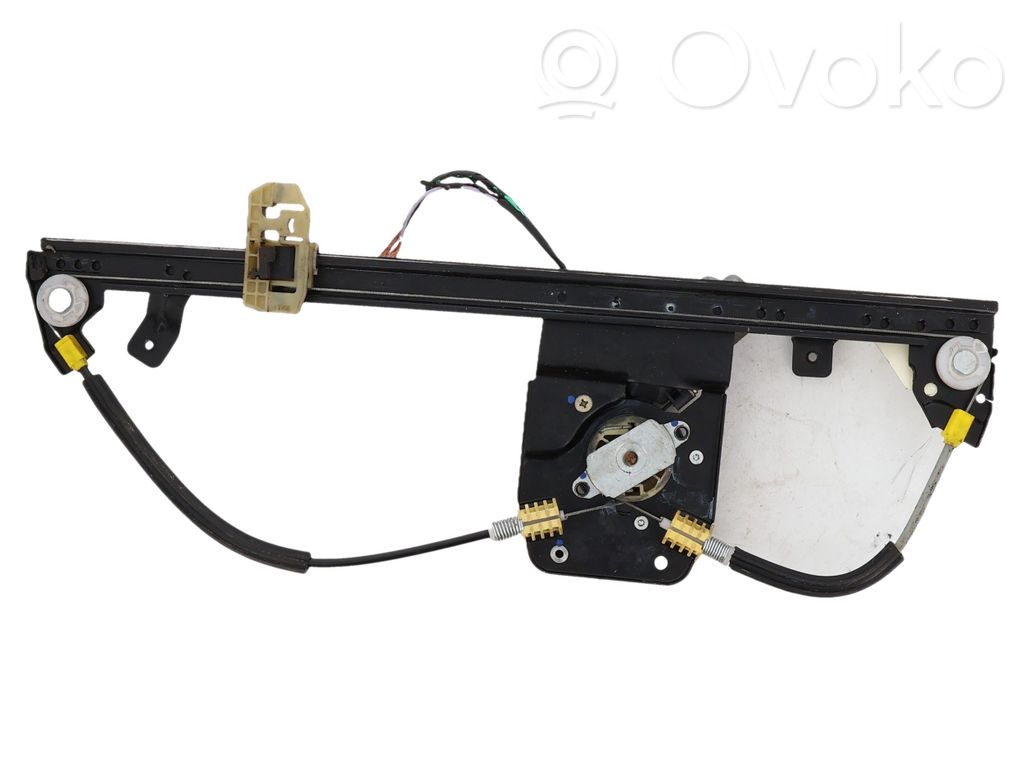 Regulador de puerta delantera con motor   8200748379
