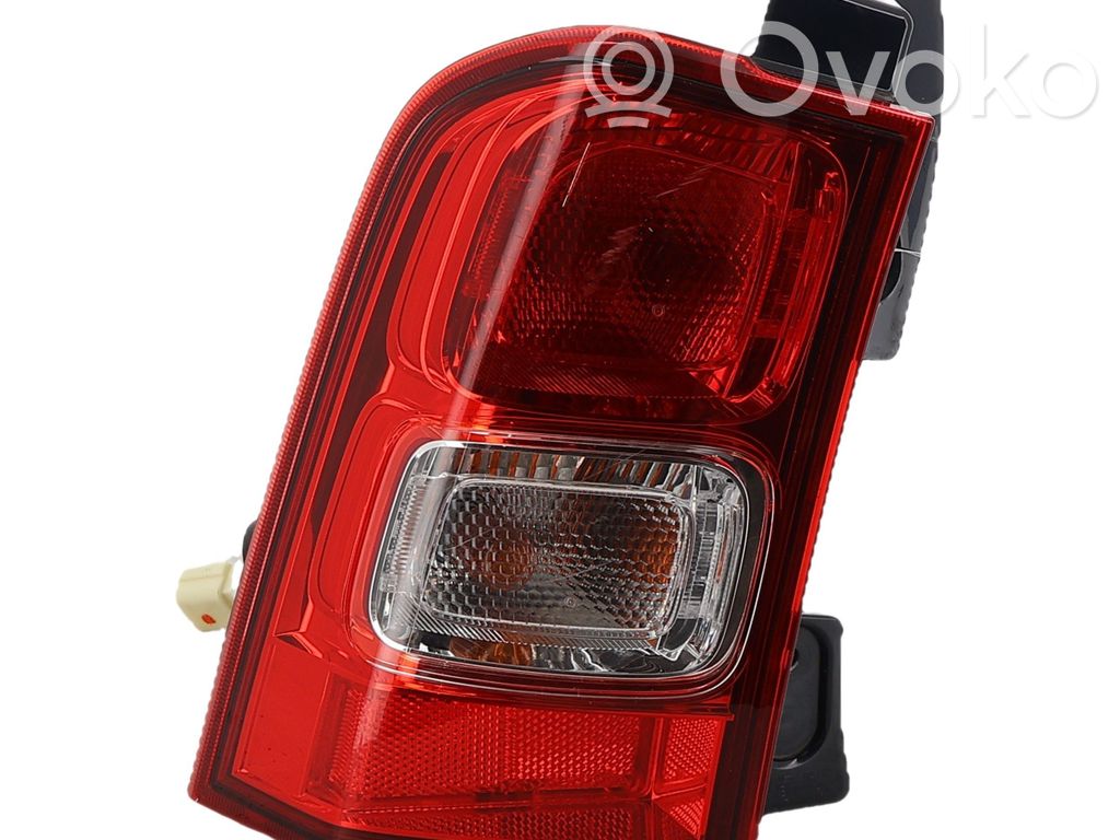 Suzuki Ignis Lampă spate în caroserie 