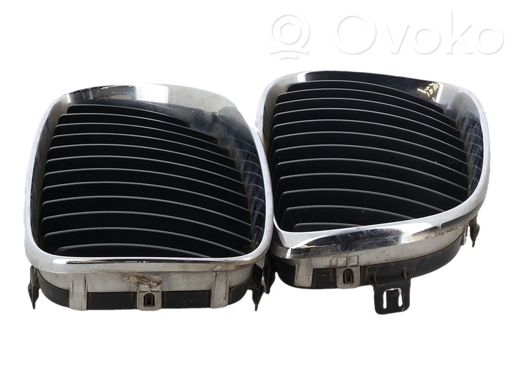 BMW 1 E81 E87 Grille de calandre avant