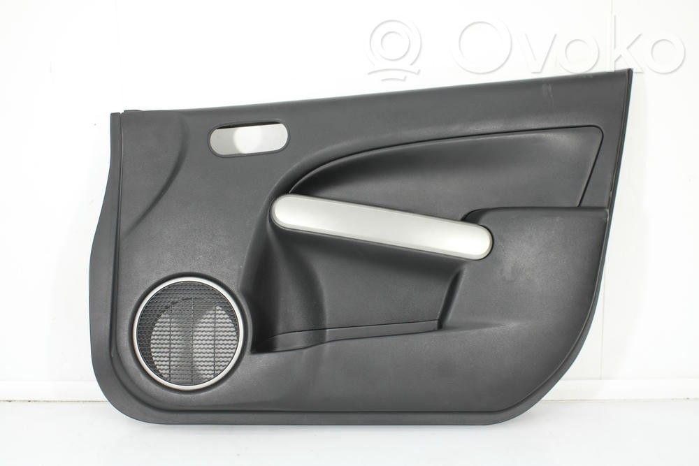 Mazda 2 Etuoven verhoilu 