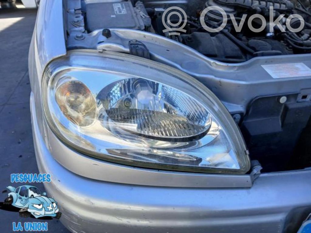 Headlight/headlamp   89004404