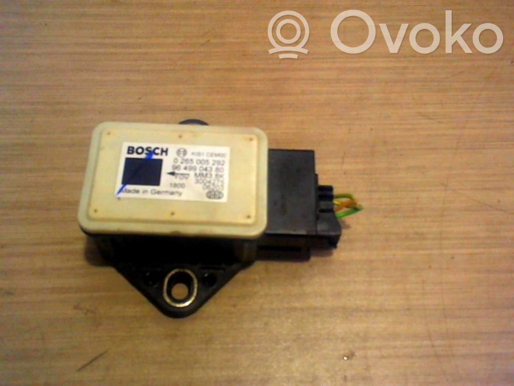 Sensor