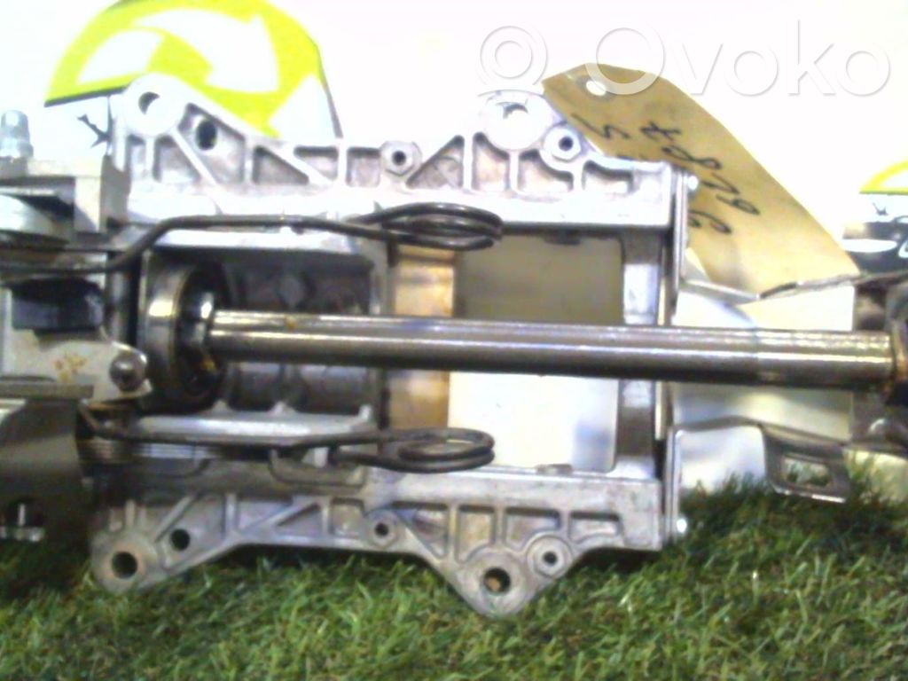 Volkswagen Golf V Hammastanko 