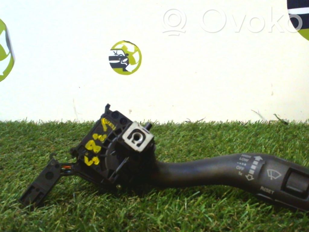 Audi A3 S3 8P Interruptores/botones de la columna de dirección 