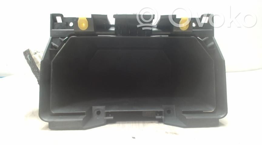 Volvo S40 Hansikaslokero 