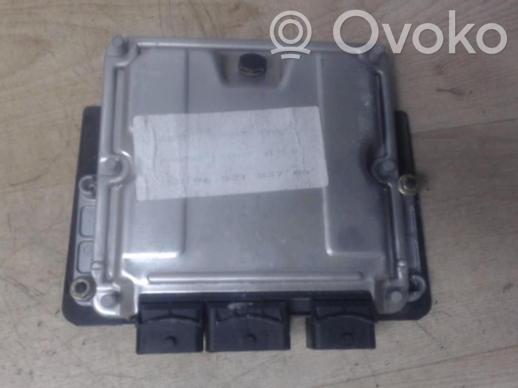 Engine control unit/module   1940EH,1940EH