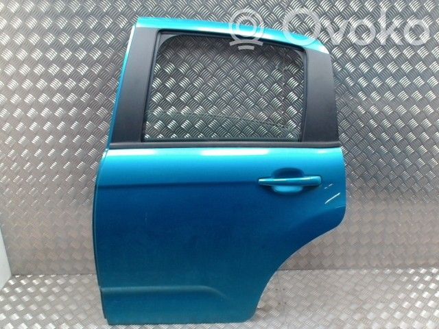 Aizmugurējās durvis   9002CC,9002CC