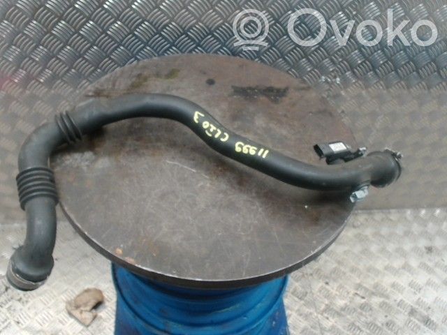 Renault Clio III Other engine bay part 