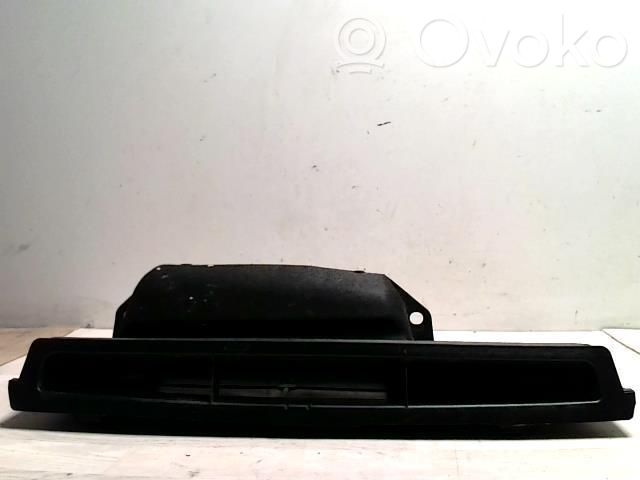 Center/middle under tray cover