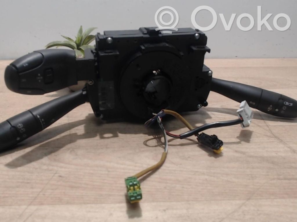 Boutons / interrupteurs volant   6242P3,6242P3