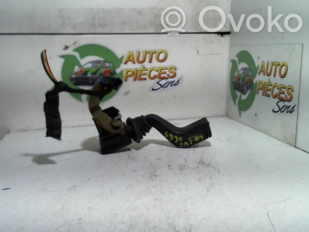 Opel Zafira A Butoane/comutatoare pe volan 