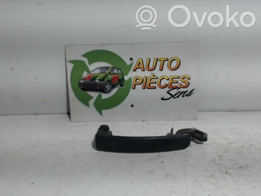 Manecilla externa puerta trasera   3B0837207GGRU,3B0837207GGRU
