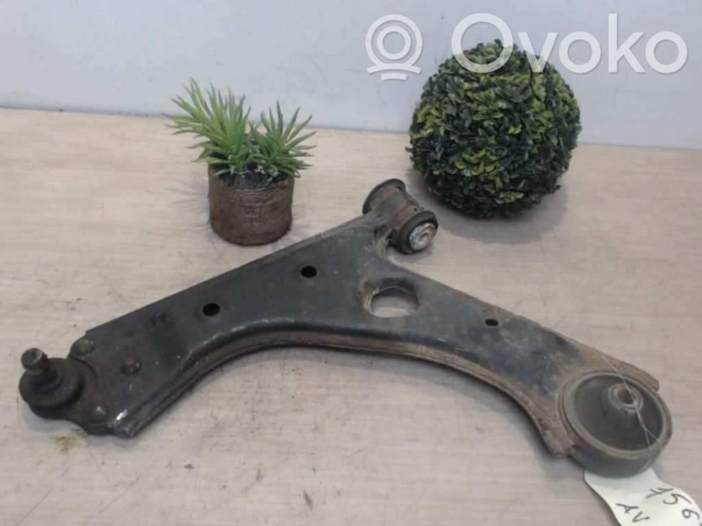 Brazo de suspensión delantero   13426552,13426552