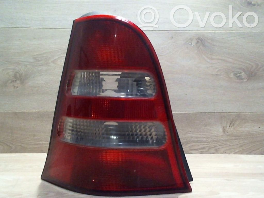 Mercedes-Benz A W168 Lampă spate în caroserie 