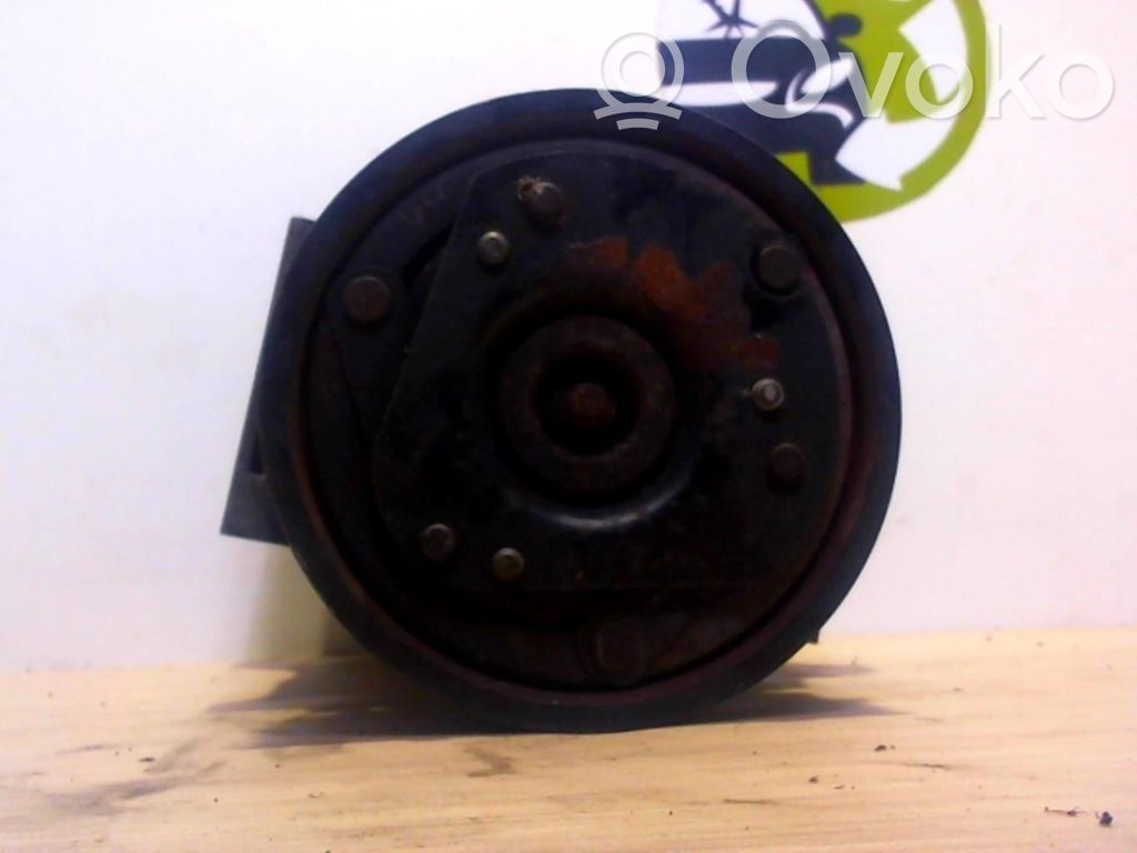 Renault Megane I Compressore aria condizionata (A/C) (pompa) 