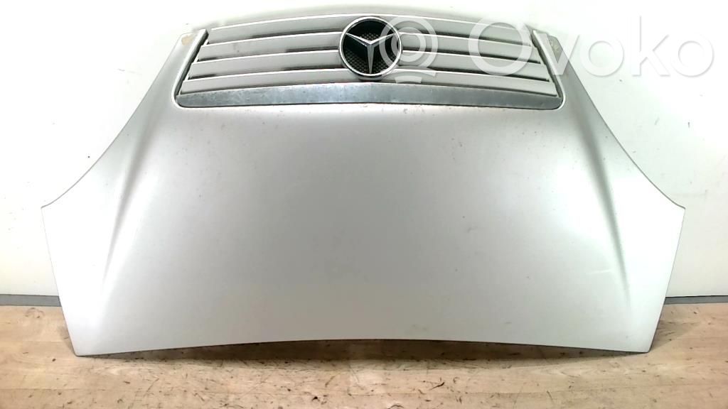 Mercedes-Benz A W168 Konepelti