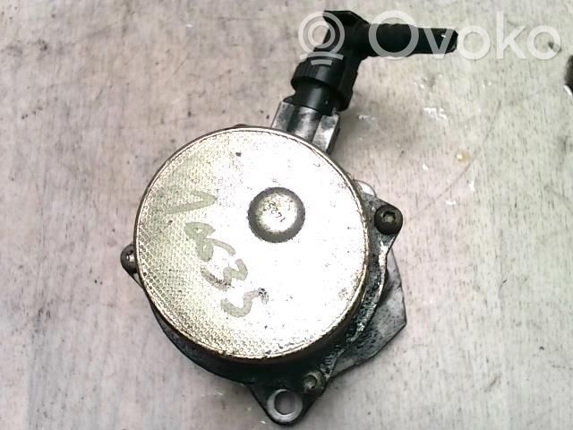 Renault Modus Pompă vacuum 