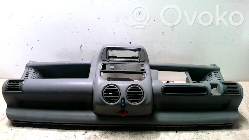 Renault Twingo I Panel de instrumentos 