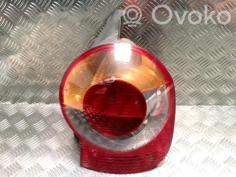 Luz trasera/de freno   8200538785,8200538785