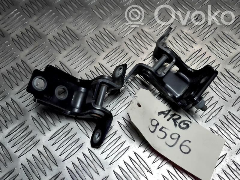 Mazda MX-3 Front door hinge set 