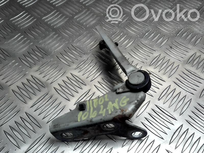 Volkswagen Polo Cerniere del vano motore/cofano