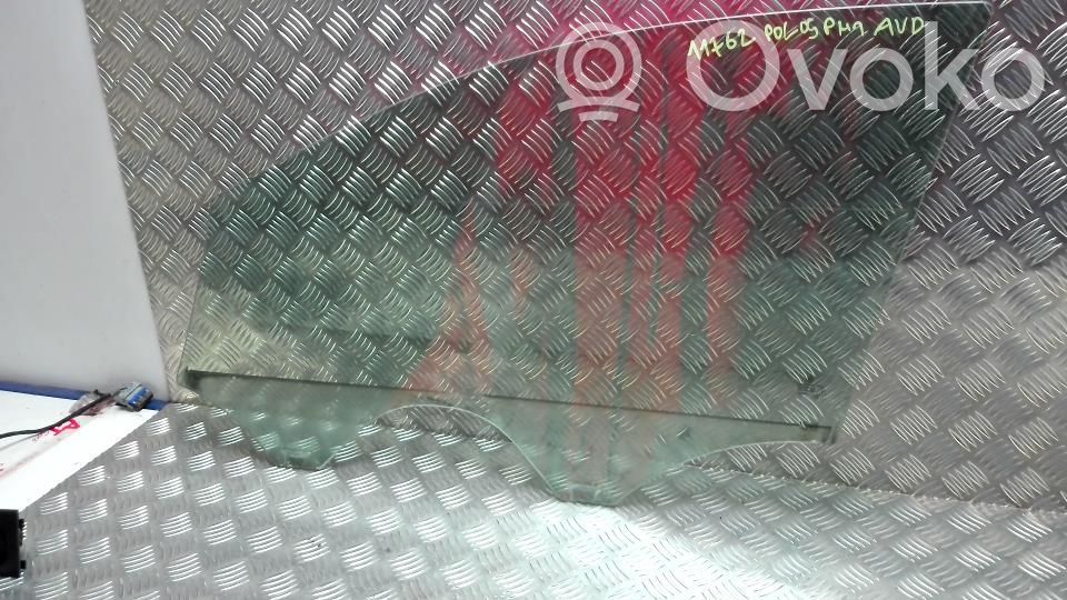 Volkswagen Polo V 6R Szyba drzwi przednich 