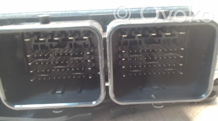 Unidad de control/módulo del motor   1623358480,1623358480
