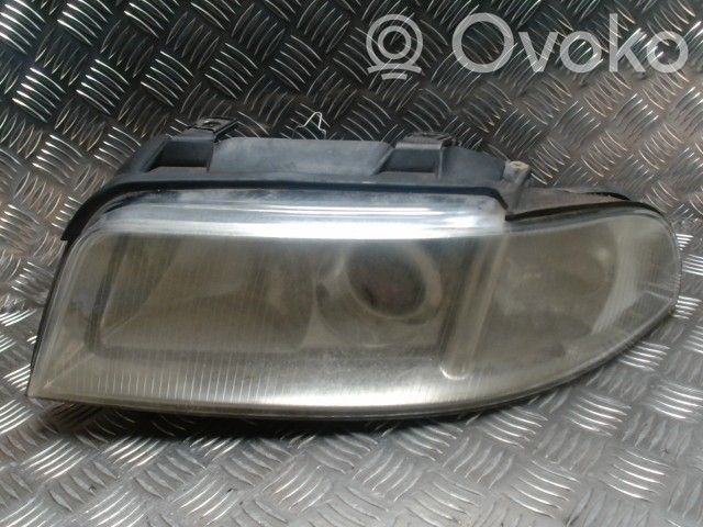 Audi A4 S4 B5 8D Lente del faro