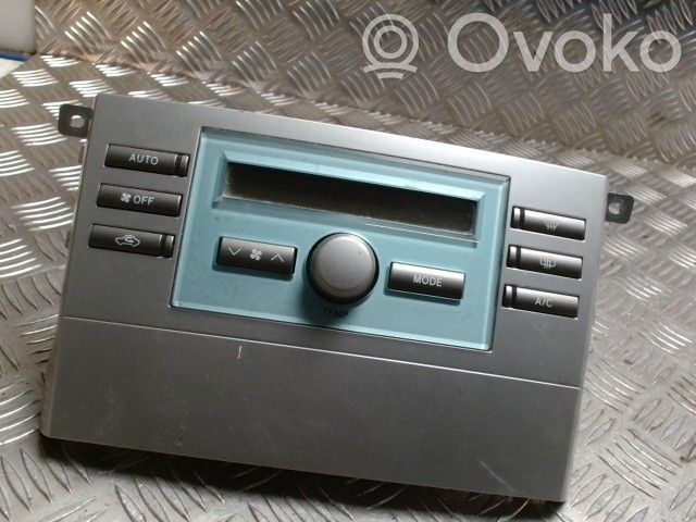 Toyota Corolla Verso AR10 Unitate control climatizare
