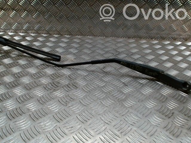 Peugeot Bipper Front wiper blade arm 