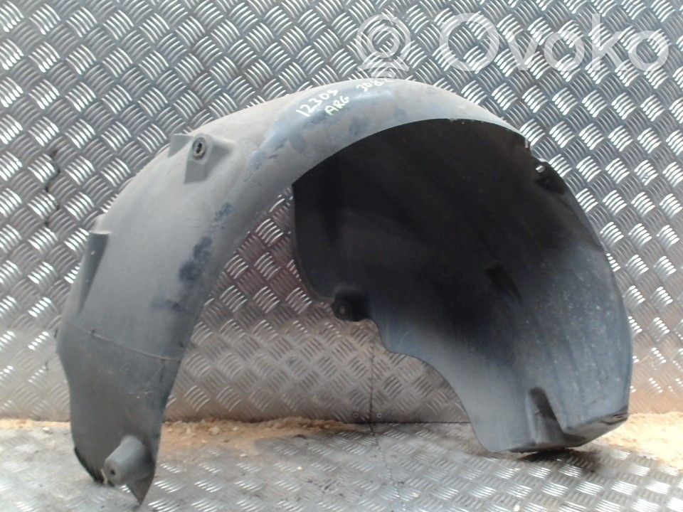 Peugeot 308 Rivestimento paraspruzzi parafango posteriore