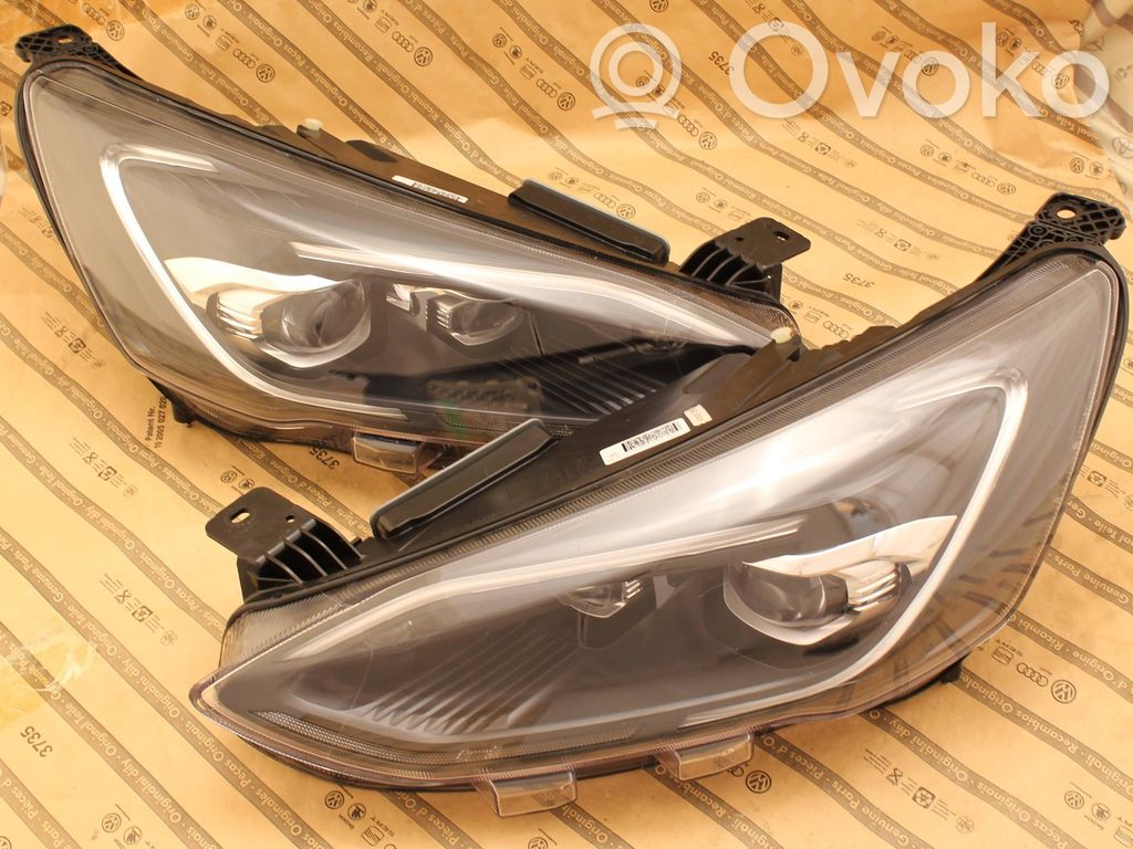 Ford Focus Headlights/headlamps set 