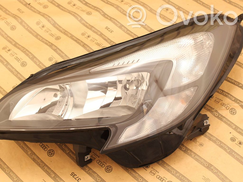 Phare frontale   13381335LH,1EF01183001