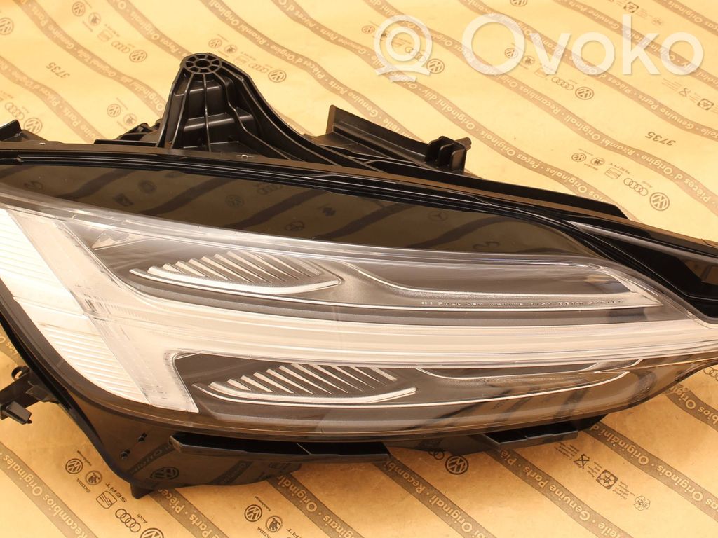 Volvo V60 Phare frontale 