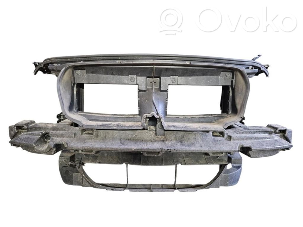 Panel lateral delantero   51648038058