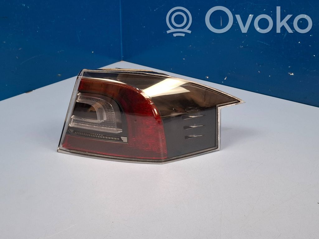 Tesla Model S Takavalot 